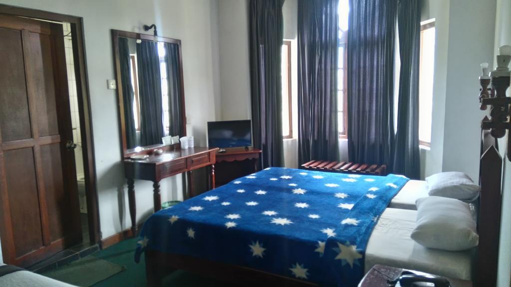 Hotel Silver Falls - Nuwara Eliya Kültér fotó